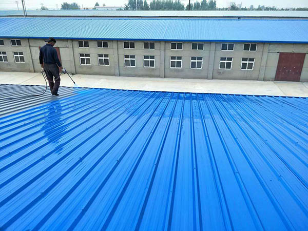  彩鋼瓦噴漆翻新工業(yè)廠房、倉(cāng)庫(kù)